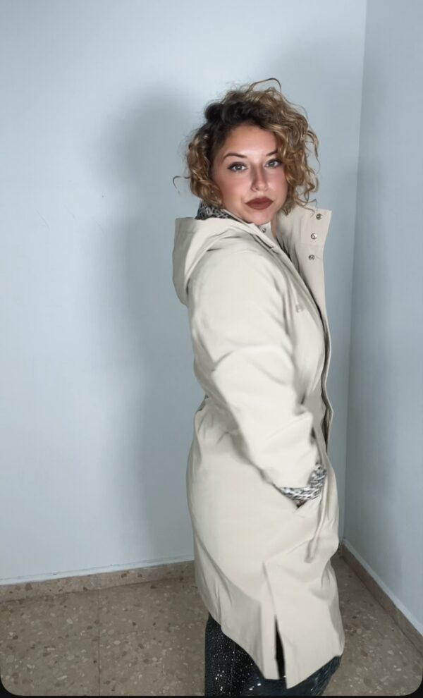 Gabardina Ada - Imagen 2